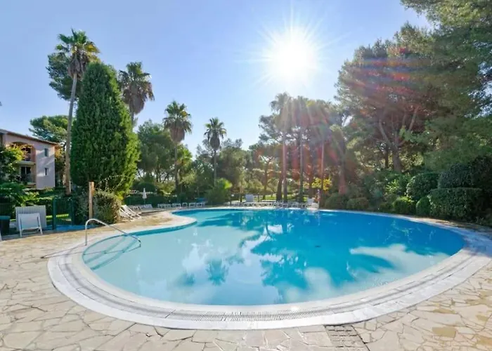 Superbe 50m De La En Bord De Apartment