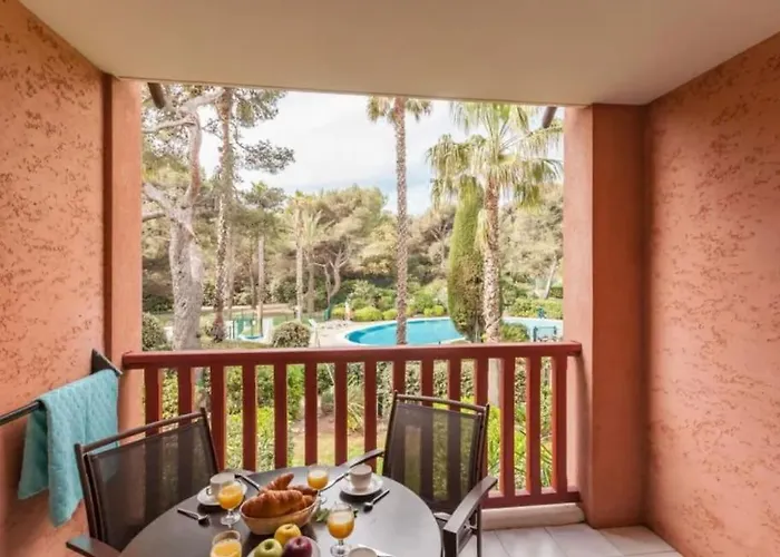 Superbe 50m De La En Bord De * Hyères